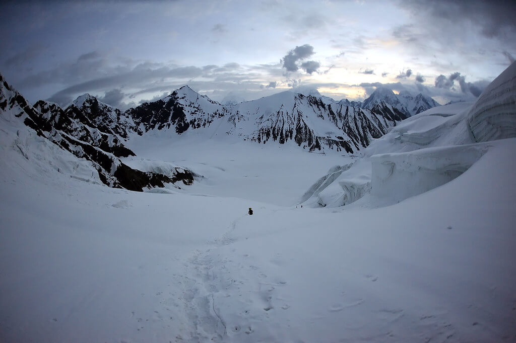 gondogoro peak expedition