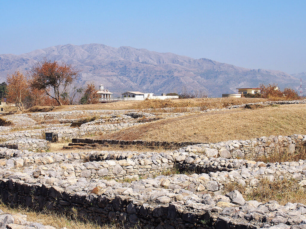 taxila tour