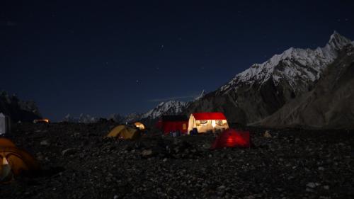 k2  gondogoro la trek